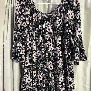 Terra & Sky Black and Pink Floral Blouse